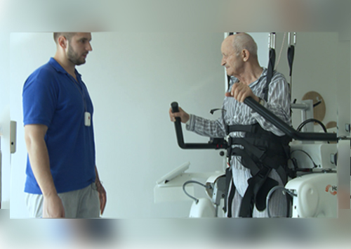 Adrian Cazan, kinetoterapeut - Recuperarea Medicala la Polaris Medical